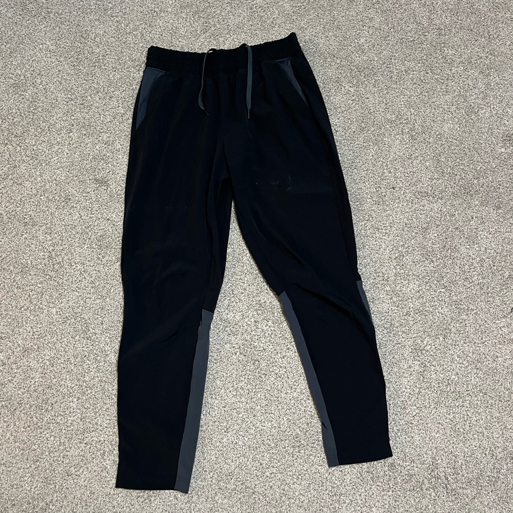 🖤UNDER ARMOUR DRI-FIT SWEATPANTS 🖤